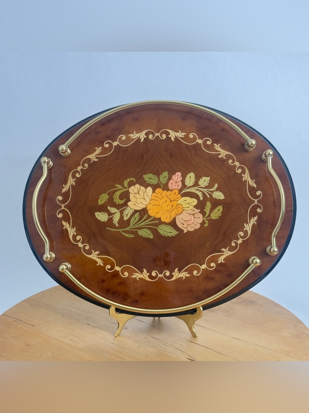 Mid Century Modern 1950-60s Italian Oval Marquetry Serving Tea Tray Floral Inlay